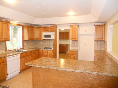 75 Foss Ave, Hampton, NJ 08827 photo 3