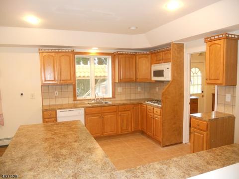 75 Foss Ave, Hampton, NJ 08827 photo 4