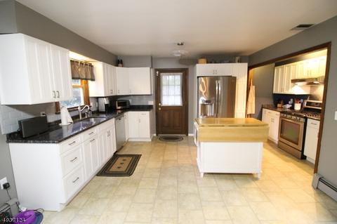 14 Drysdale Ln, Bridgewater, NJ 08807 photo 7