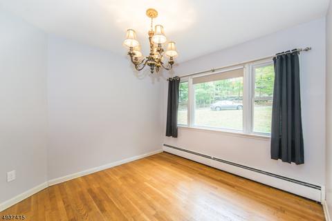 345 Indian Rd, Wayne, NJ 07470 photo 7