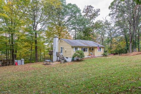 345 Indian Rd, Wayne, NJ 07470 photo 2