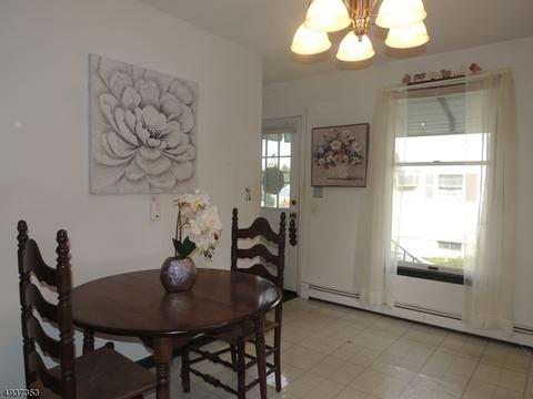 54 Knickerbocker Ave, Dover, NJ 07801 photo 14