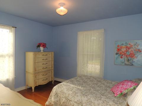 54 Knickerbocker Ave, Dover, NJ 07801 photo 15