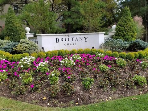 1221 Brittany Dr, Wayne, NJ 07470 photo 1