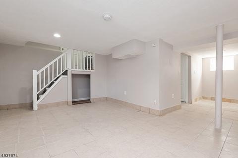 240 E 8th Ave, Roselle, NJ 07203 photo 10