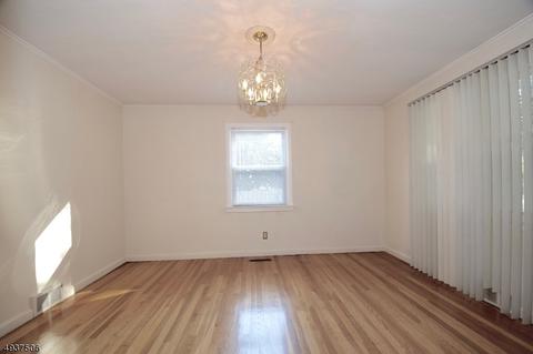 103 Caldwell Pl, Springfield, NJ 07081 photo 9