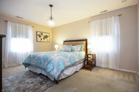18 John St Apt 2d #2D, Bloomfield, NJ 07003 photo 9