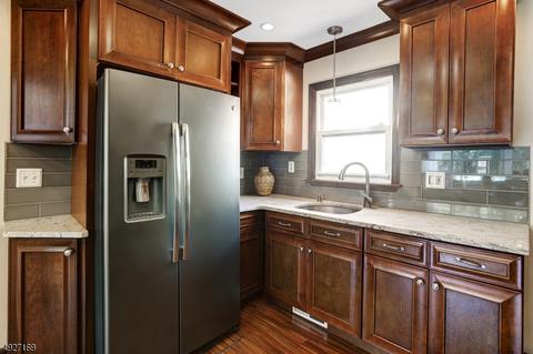 350-52 Frederick St, Plainfield, NJ 07062 photo 4