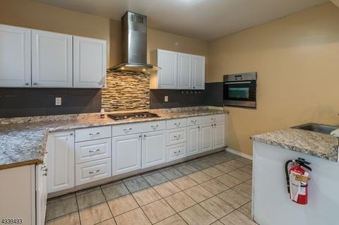 24 E Curtis St, Linden, NJ 07036 photo 8