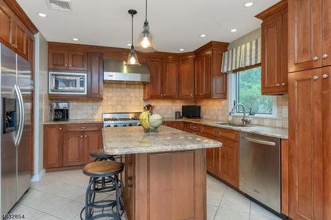 17 Oakley Ave, Summit, NJ 07901 photo 9