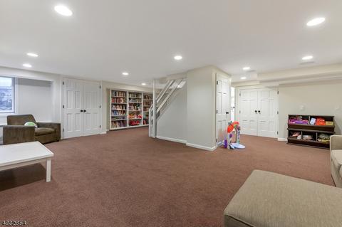 17 Oakley Ave, Summit, NJ 07901 photo 22