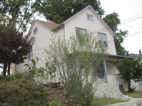 24 Park Ave, Passaic, NJ 07055 photo 3