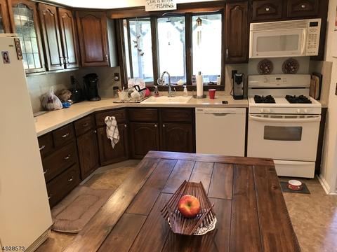 115 Evans Rd, Bloomfield, NJ 07003 photo 10