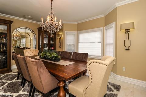 101 Thomas Dr, Clark, NJ 07066 photo 9