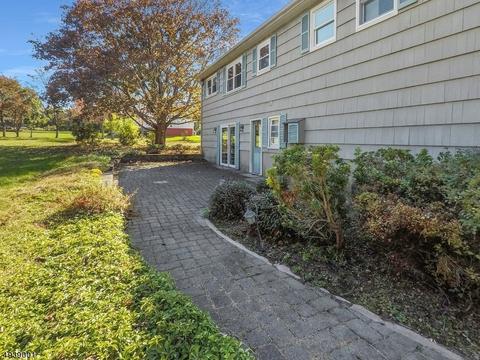 5 E Logan Rd, Randolph, NJ 07869 photo 15