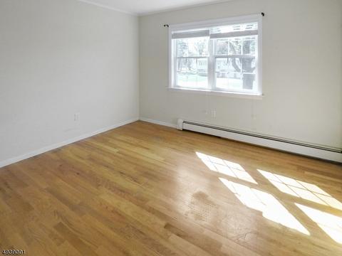 5 E Logan Rd, Randolph, NJ 07869 photo 8