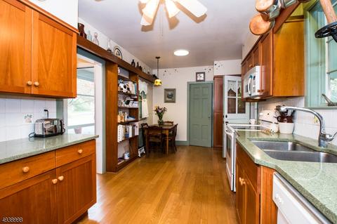 22 Cherry Ln, Basking Ridge, NJ 07920 photo 25