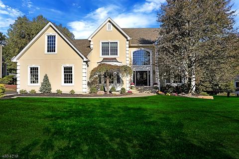 49 Totten Dr, Bridgewater, NJ 08807 photo 1