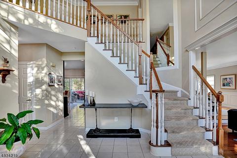 49 Totten Dr, Bridgewater, NJ 08807 photo 2
