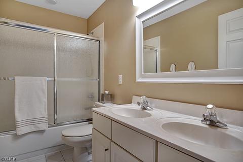 49 Totten Dr, Bridgewater, NJ 08807 photo 17