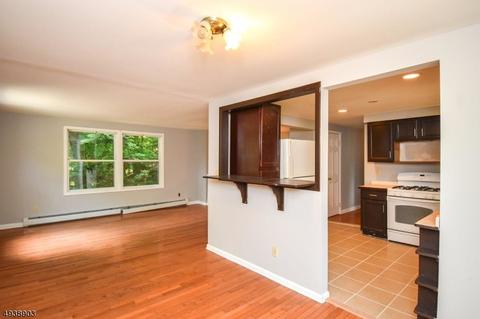 69 Millbrook Ave, Dover, NJ 07801 photo 4