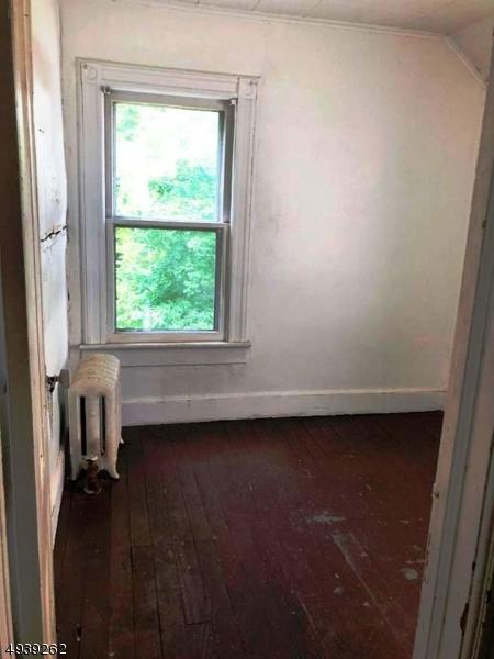 32 Smith St, Bloomfield, NJ 07003 photo 6