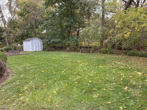 70 Lawrence Dr, Hackettstown, NJ 07840 photo 7