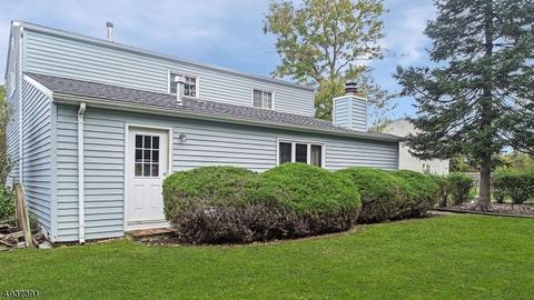 70 Lawrence Dr, Hackettstown, NJ 07840 photo 6