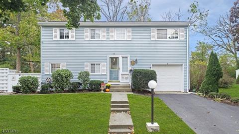 70 Lawrence Dr, Hackettstown, NJ 07840 photo 4