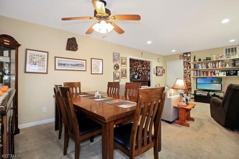 70 Lawrence Dr, Hackettstown, NJ 07840 photo 1