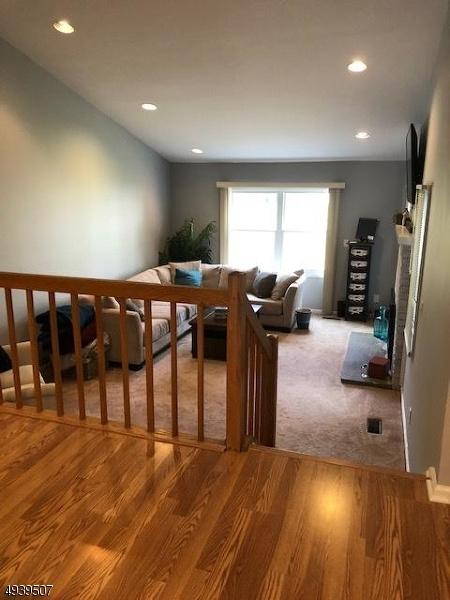 79 Lexington Ln, Wayne, NJ 07470 photo 5