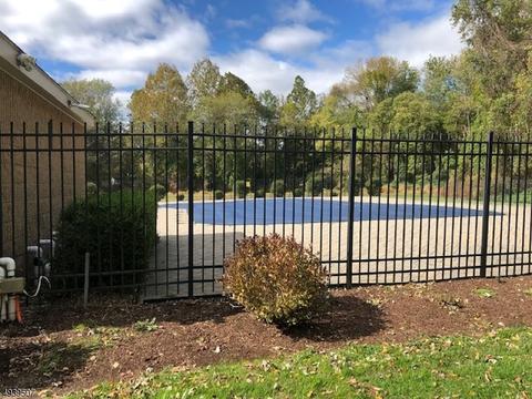 79 Lexington Ln, Wayne, NJ 07470 photo 23