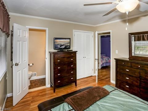 37 Taylor St, Dover, NJ 07801 photo 15