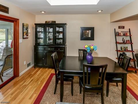 37 Taylor St, Dover, NJ 07801 photo 9