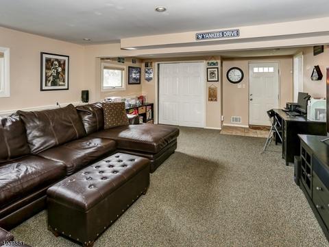 37 Taylor St, Dover, NJ 07801 photo 11