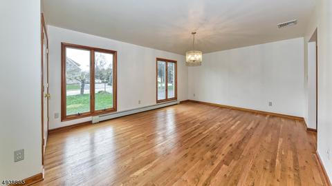 25 Dave Espie Way, Wayne, NJ 07470 photo 7