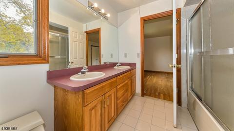 25 Dave Espie Way, Wayne, NJ 07470 photo 17