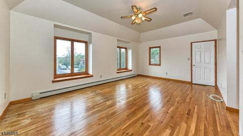 25 Dave Espie Way, Wayne, NJ 07470 photo 13