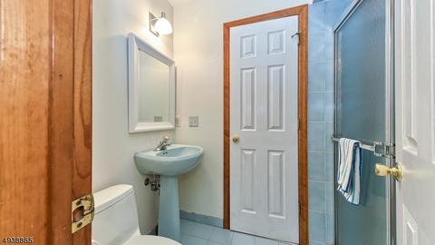 25 Dave Espie Way, Wayne, NJ 07470 photo 12