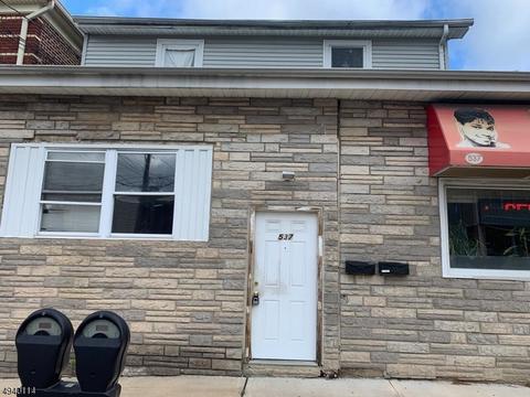 537 E 2nd Ave, Roselle, NJ 07203 photo 2