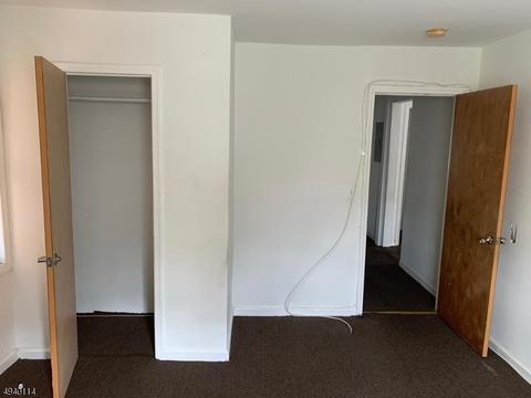 537 E 2nd Ave, Roselle, NJ 07203 photo 25
