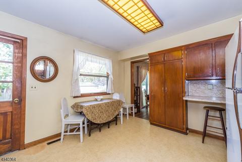 94 Wendt Ln, Wayne, NJ 07470 photo 6