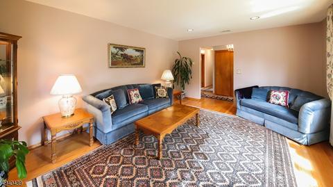 11 Gaede Pl, Wayne, NJ 07470 photo 5
