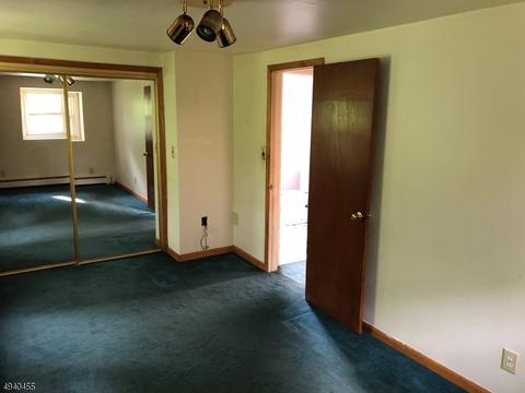 111 Manhattan Ave, Wayne, NJ 07470 photo 8