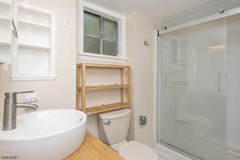 28 5th St, Dover, NJ 07801 photo 10