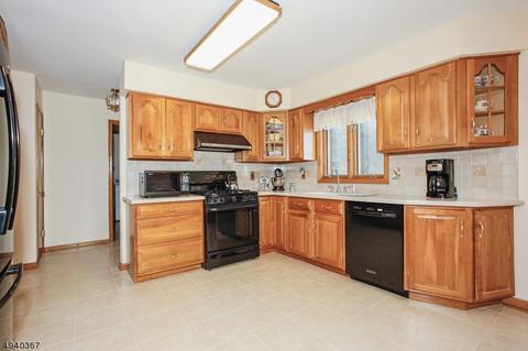 871 Preakness Ave, Wayne, NJ 07470 photo 4