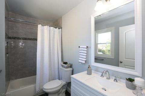 229 Phillips Ter, Union, NJ 07083 photo 22