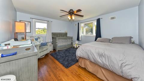84 Mandon Dr, Wayne, NJ 07470 photo 21