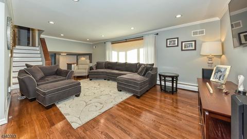 84 Mandon Dr, Wayne, NJ 07470 photo 7