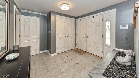 84 Mandon Dr, Wayne, NJ 07470 photo 6